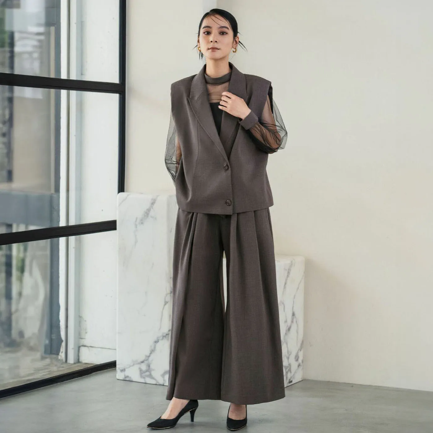 EMPORIO ARMANI コーラル パーティードレス XSサイズあり】フラワーレースオーガンジーフリルミニキャバ