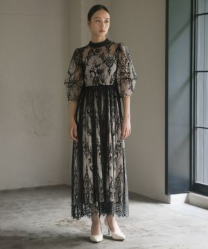 リゾートワンピース レディース ワンピース ロングワンピース オフショルダー 肌見せ ボリューム袖 ランタンスリーブ 白 ホワイト フェミニン  バカンス カジュアル お出かけ おしゃれ ルーズ 女性