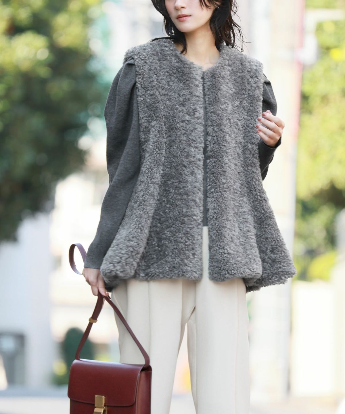 デイリー・カジュアル対応 | Aラインフェイクファーベスト