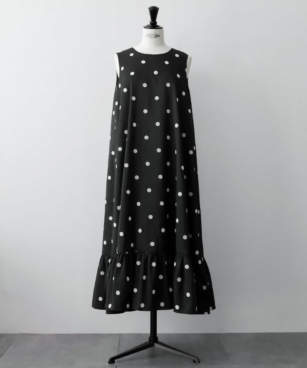 人気♡HOBBS＊ドットプリントワンピース ジャガード　ロング　英国御用達　S デイリー・カジュアル対応 | ドットプリントロングワンピース