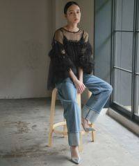 身長：160cm　着用サイズ：FREE　B：77 / W：57 / H：75