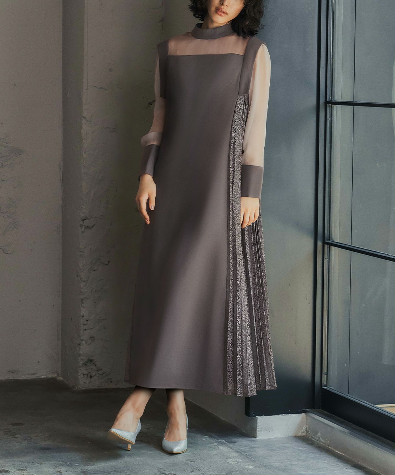 結婚式・お呼ばれ対応 | サイドレースプリーツパーティードレス