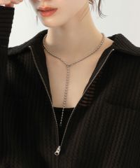 シルバー