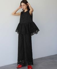 身長：165cm　着用サイズ：FREE　B：77 / W：57 / H：79