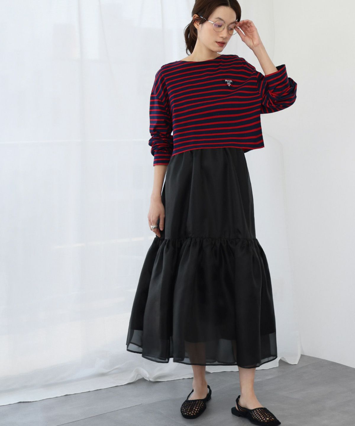 身長：165cm　着用サイズ：FREE　B：77 / W：57 / H：79