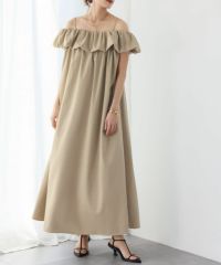 ベージュ
