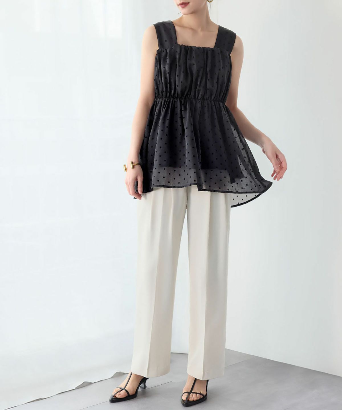 Fumika Uchida タック ドレス バルーン ブラウス FUMIKA_UCHIDA/FLOWER PRINTED LAYERED BLOUSE