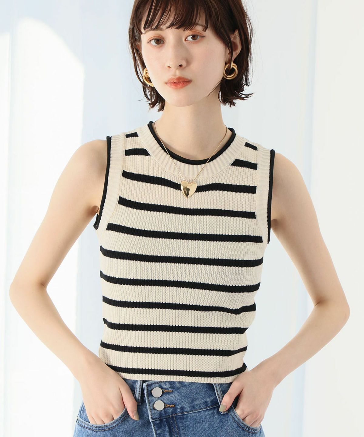 アイボリーブラック