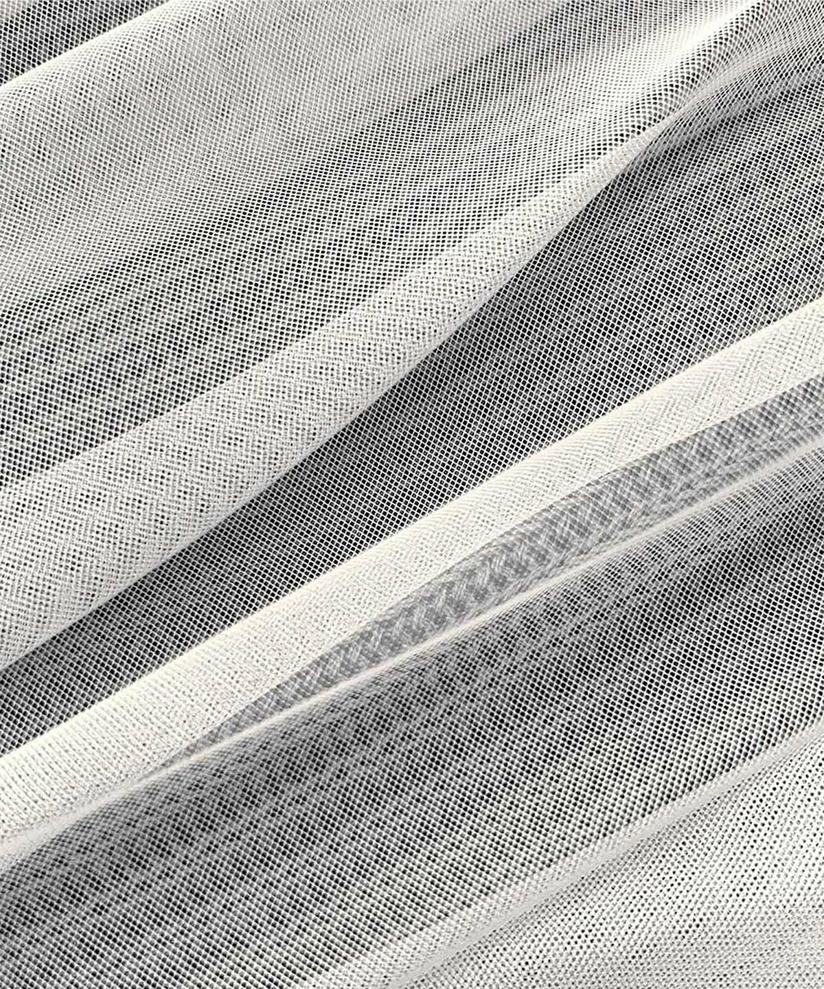 チュール×ニット