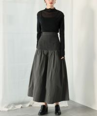 身長：166cm　着用サイズ：FREE　B：72 / W：59 / H：82