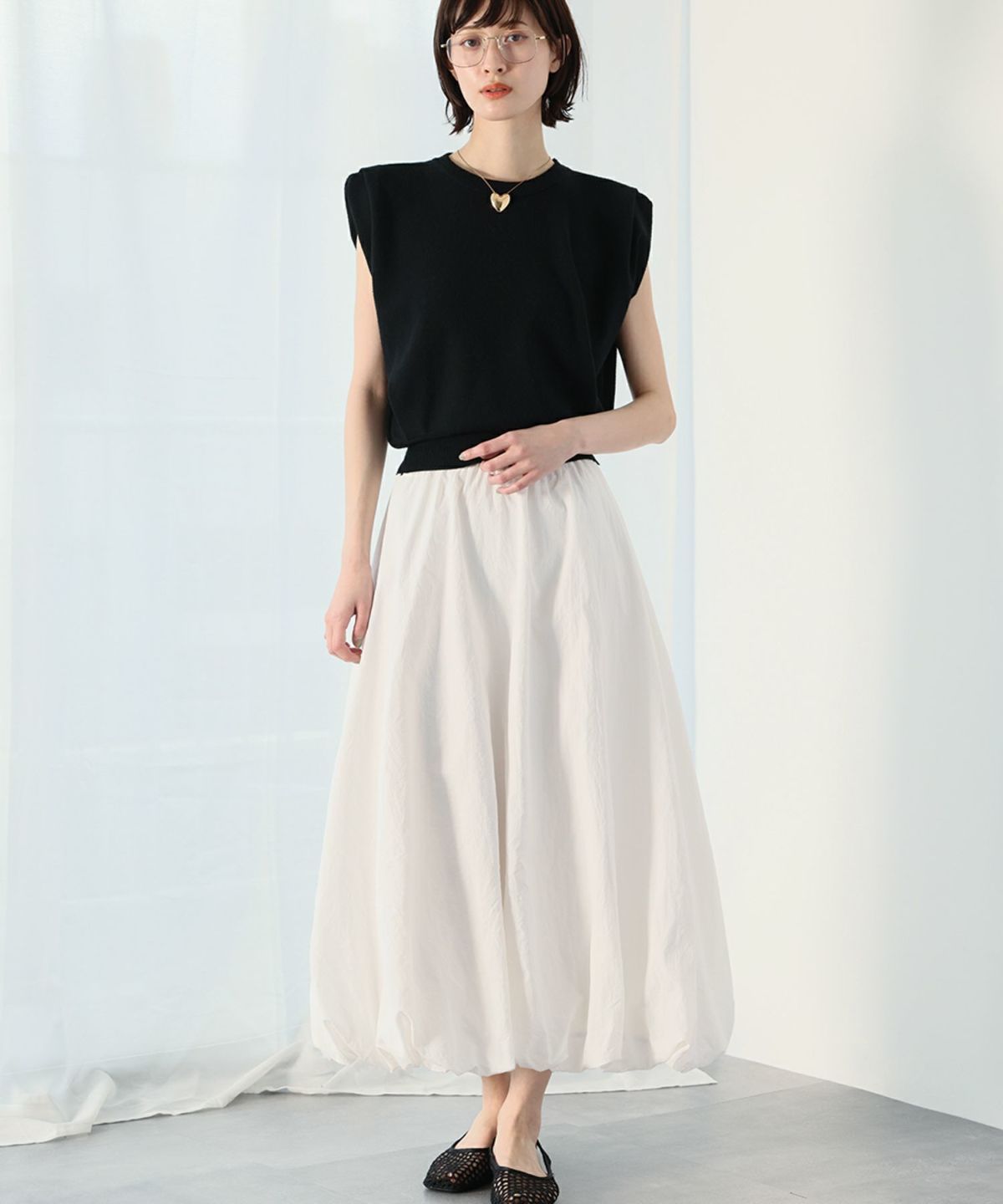 身長：166cm　着用サイズ：FREE　B：72 / W：59 / H：82