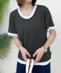 チャコールグレー