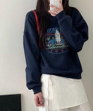 ネイビー