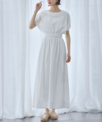身長：166cm　着用サイズ：FREE　B：72 / W：59 / H：82