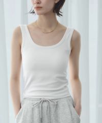 身長：166cm　着用サイズ：FREE　B：72 / W：59 / H：82