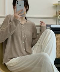 グレージュ