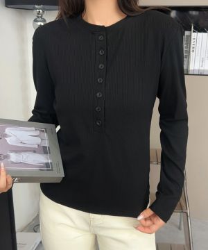 ブラック