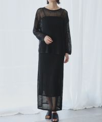 ブラック