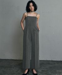 身長：166cm　着用サイズ：FREE　B：74 / W：56 / H：87
