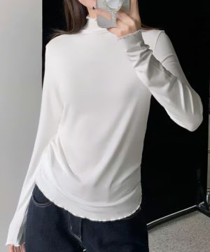 ホワイト