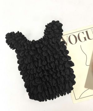 ブラック