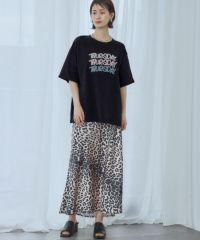 身長：166cm　着用サイズ：FREE　B：72 / W：59 / H：82