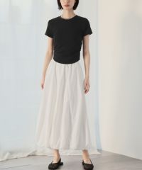 身長：166cm　着用サイズ：FREE　B：72 / W：59 / H：82