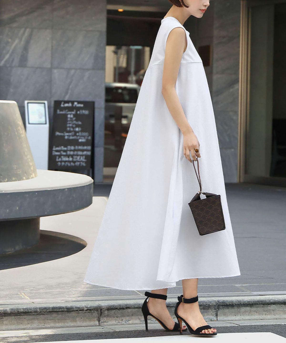 近年モデル ルネ Daily Dress フレア ロング ノースリーブワンピース 近年モデル ルネ Daily Dress フレア ロング ノースリーブ