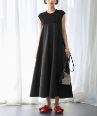 身長：162cm　着用サイズ：FREE