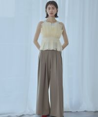 身長：166cm　着用サイズ：FREE　B：72 / W：59 / H：82