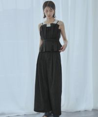 身長：166cm　着用サイズ：FREE　B：72 / W：59 / H：82