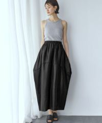 身長：166cm　着用サイズ：FREE　B：72 / W：59 / H：82
