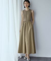 身長：166cm　着用サイズ：FREE　B：72 / W：59 / H：82