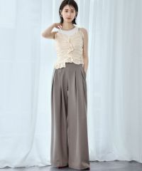 身長：166cm　着用サイズ：FREE　B：72 / W：59 / H：82