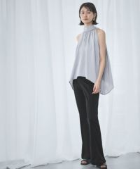 身長：166cm　着用サイズ：FREE　B：72 / W：59 / H：82