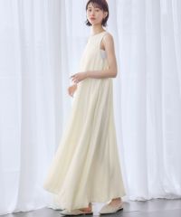 身長：166cm　着用サイズ：FREE　B：72 / W：59 / H：82