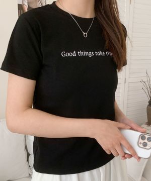 ブラック
