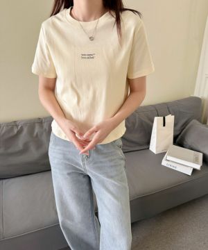 アイボリー