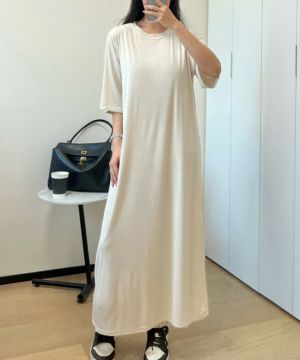 アイボリー