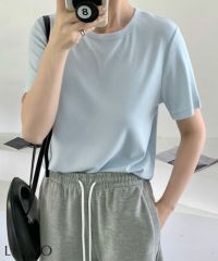 ブルー