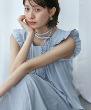 ブルー