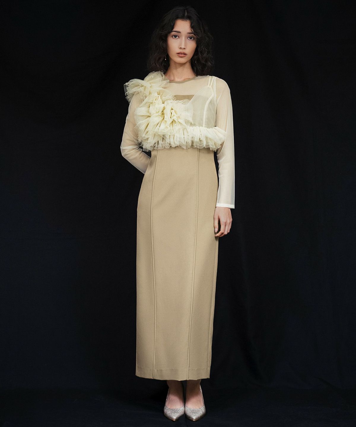 身長：167cm　着用サイズ：Mサイズ　B：78 / W：56 / H：86