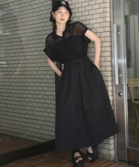 身長：157cm　着用サイズ：FREE　B：82 / W：63 / H：87