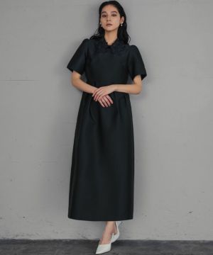 身長：168cm　着用サイズ：Mサイズ　B：81 / W：60 / H：89