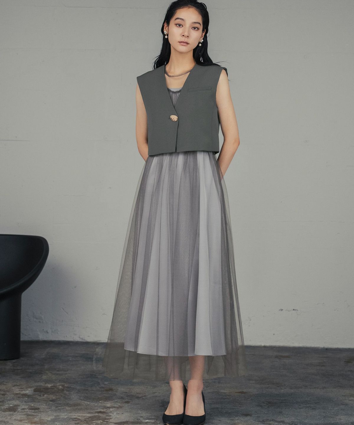 身長：168cm　着用サイズ：Mサイズ　B：81 / W：60 / H：89