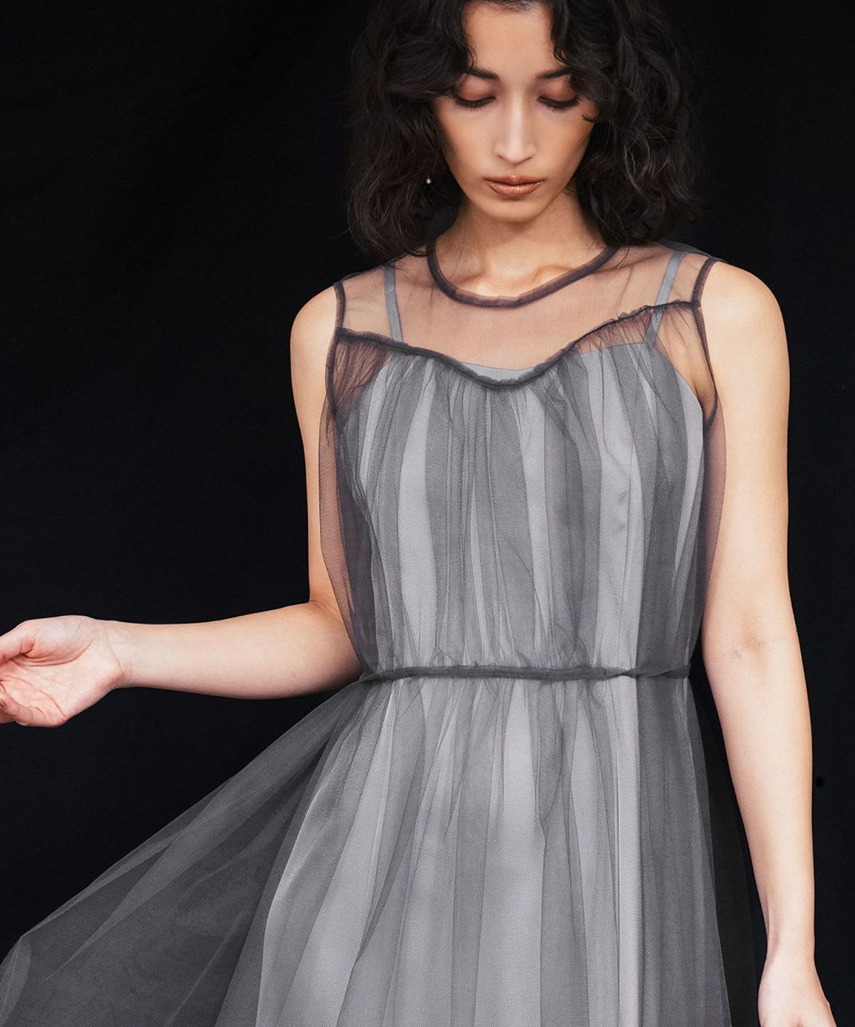 身長：167cm　着用サイズ：Mサイズ　B：78 / W：56 / H：86