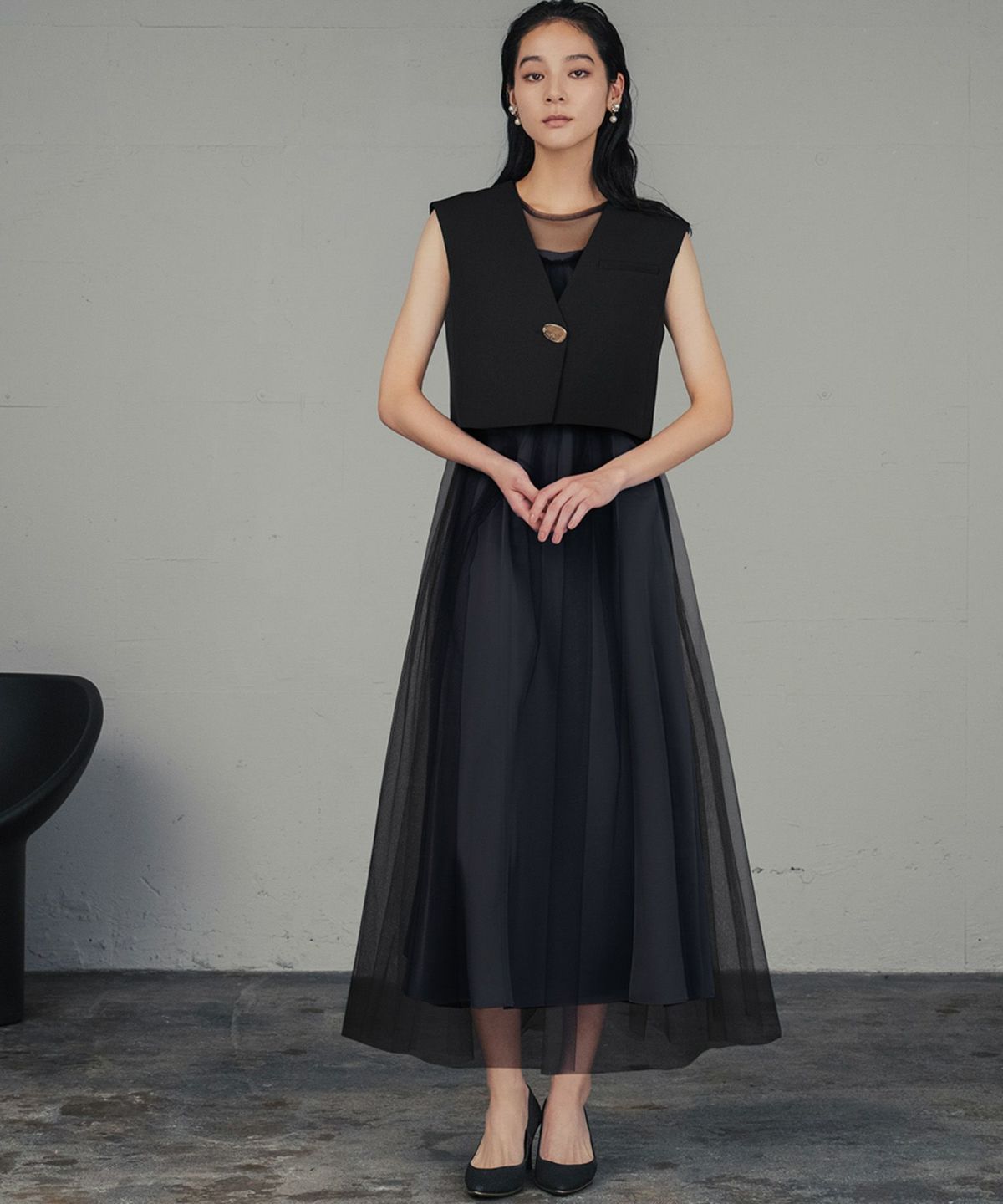 身長：168cm　着用サイズ：Mサイズ　B：81 / W：60 / H：89