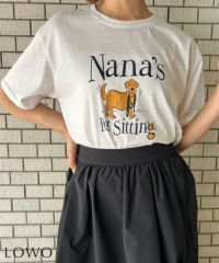 ホワイト