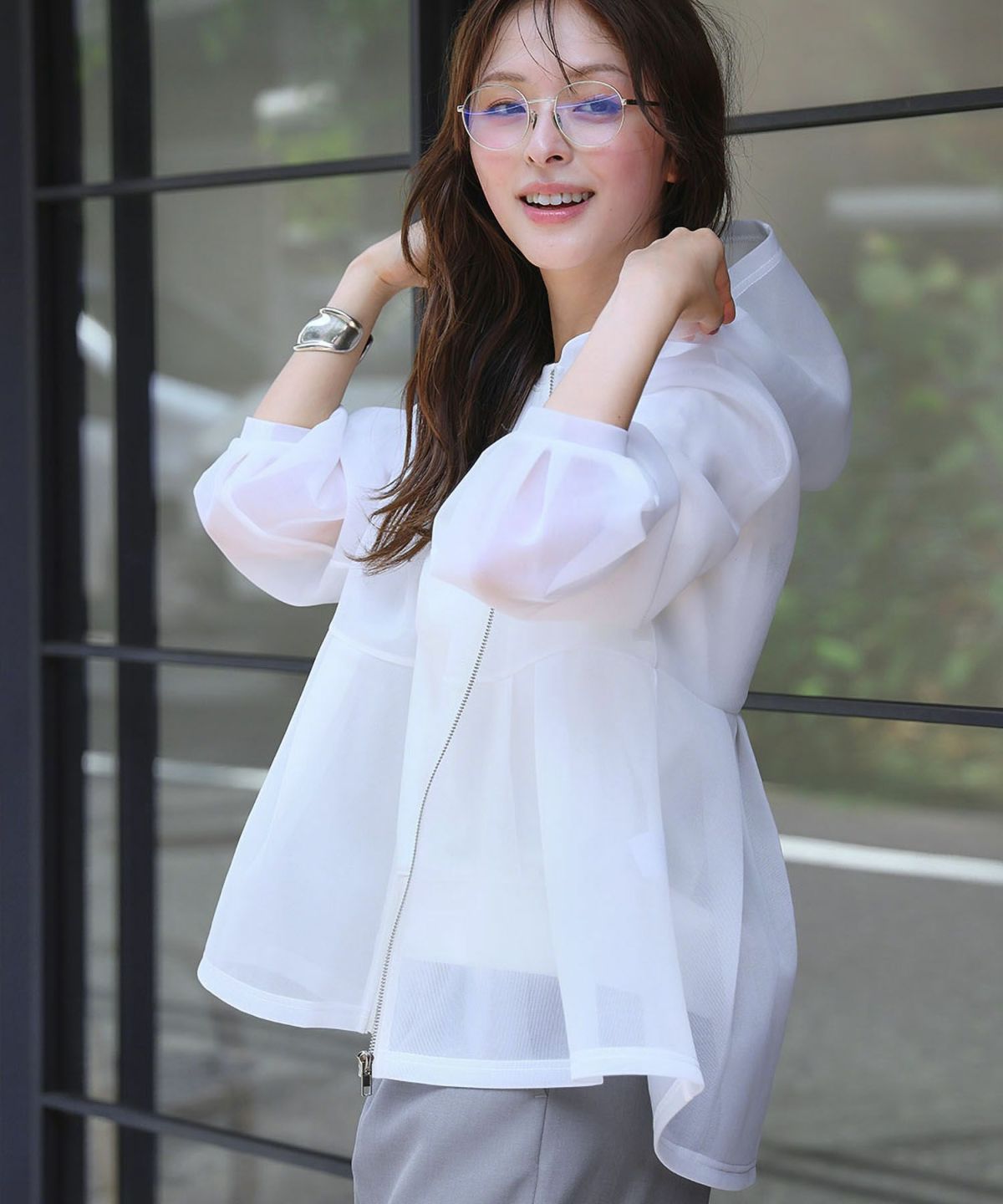 ラリアムー　シアーダンボールフーディー　オフ　今季　未使用タグ付き LOWRYS FARM｜シアーダンボールフーディ | Rakuten Fashion(楽天