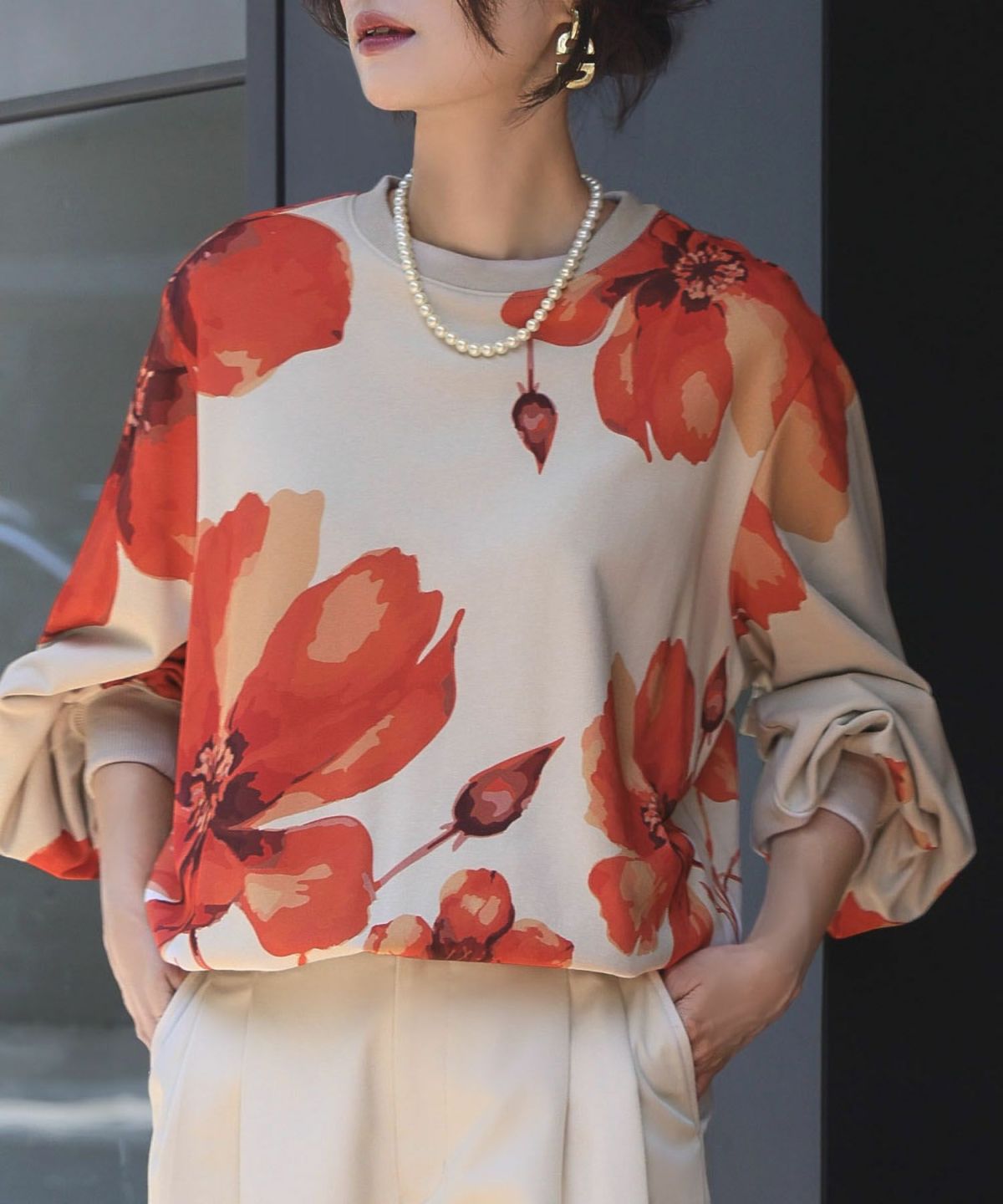 グレージュオレンジ